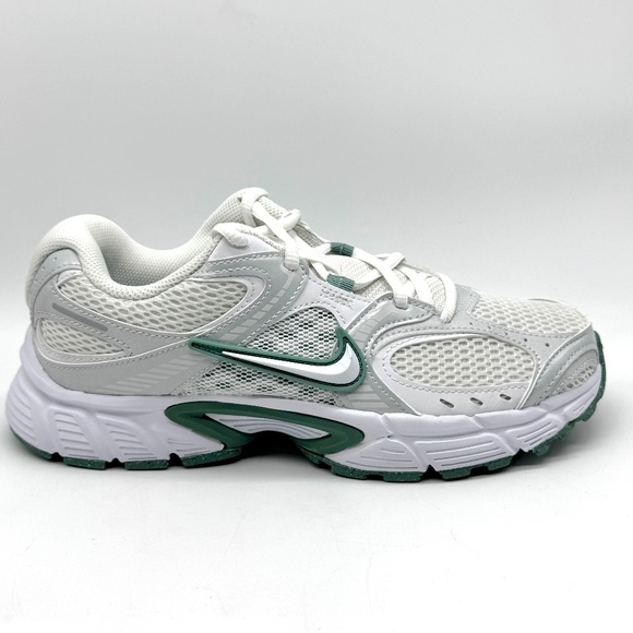 Nike Womens V5 RNR White Grey Cannon Shoes Sz 8 New Sneaker HQ7901-106 - Picture 1 of 11